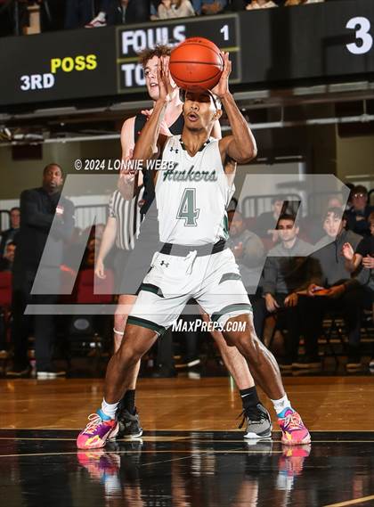 Thumbnail 2 in Yorktown vs. Mamaroneck (Slam Dunk Showcase) photogallery.