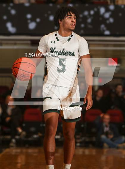 Thumbnail 1 in Yorktown vs. Mamaroneck (Slam Dunk Showcase) photogallery.