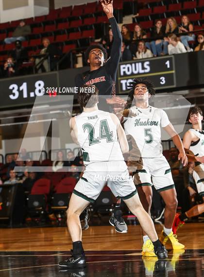 Thumbnail 2 in Yorktown vs. Mamaroneck (Slam Dunk Showcase) photogallery.