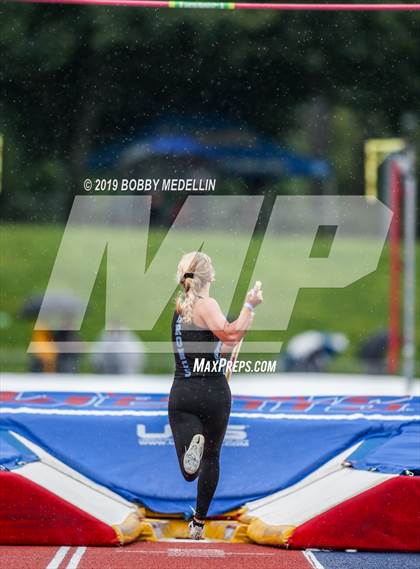 Thumbnail 1 in CIF Central Section Masters Track & Field Championship photogallery.