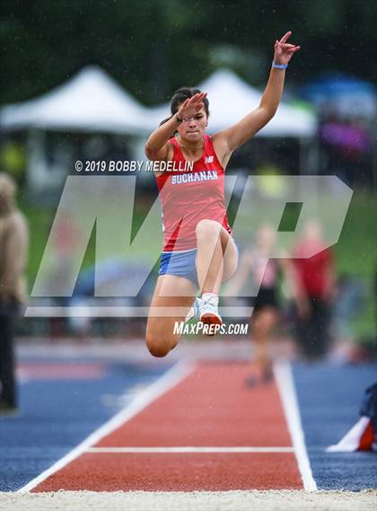 Thumbnail 3 in CIF Central Section Masters Track & Field Championship photogallery.