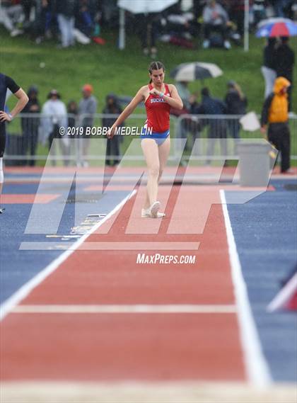 Thumbnail 1 in CIF Central Section Masters Track & Field Championship photogallery.