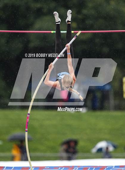Thumbnail 2 in CIF Central Section Masters Track & Field Championship photogallery.