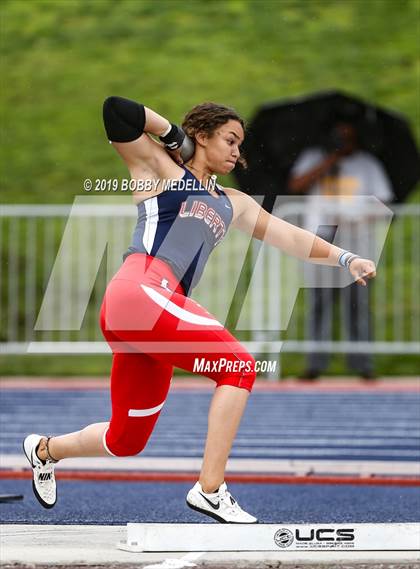 Thumbnail 3 in CIF Central Section Masters Track & Field Championship photogallery.