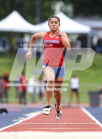 Thumbnail 3 in CIF Central Section Masters Track & Field Championship photogallery.