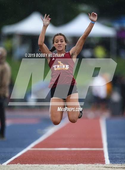 Thumbnail 2 in CIF Central Section Masters Track & Field Championship photogallery.