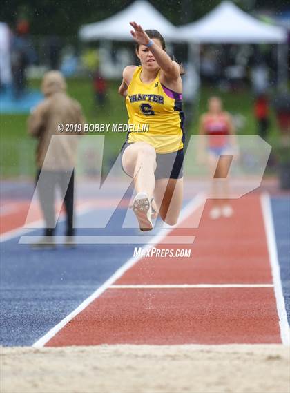 Thumbnail 3 in CIF Central Section Masters Track & Field Championship photogallery.