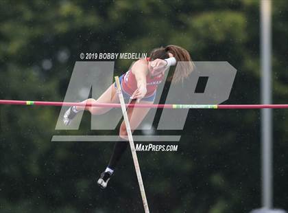 Thumbnail 3 in CIF Central Section Masters Track & Field Championship photogallery.