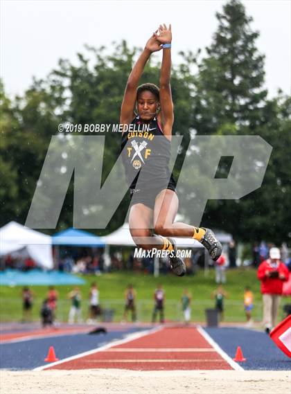 Thumbnail 2 in CIF Central Section Masters Track & Field Championship photogallery.