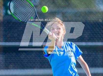 Thumbnail 3 in Mepham @ Oceanside photogallery.