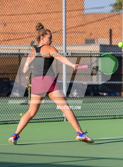 Thumbnail 3 in Mepham @ Oceanside photogallery.
