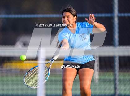 Thumbnail 1 in Mepham @ Oceanside photogallery.