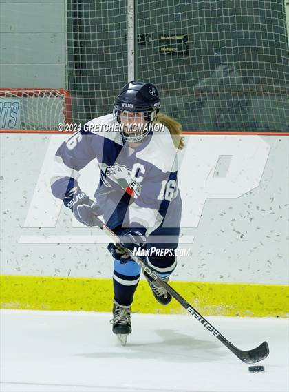 Thumbnail 2 in Wilton @ Darien photogallery.