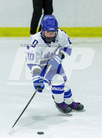 Thumbnail 2 in Wilton @ Darien photogallery.