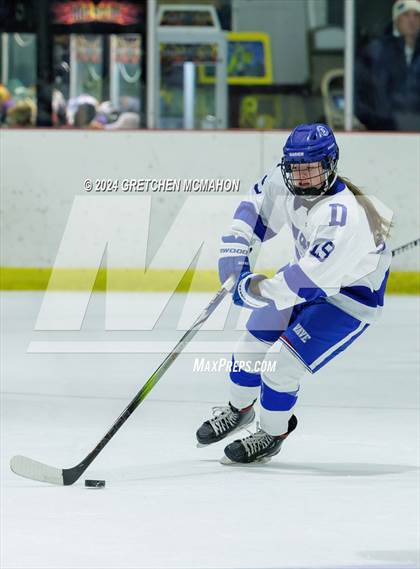 Thumbnail 2 in Wilton @ Darien photogallery.