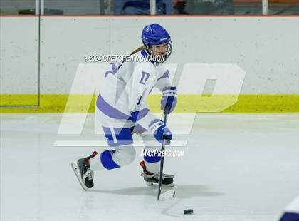 Thumbnail 1 in Wilton @ Darien photogallery.