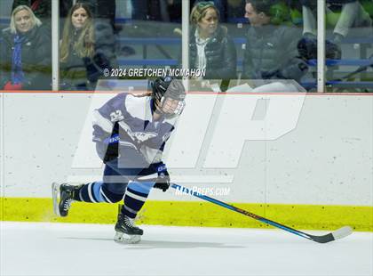 Thumbnail 2 in Wilton @ Darien photogallery.