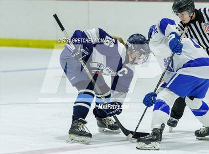 Thumbnail 2 in Wilton @ Darien photogallery.