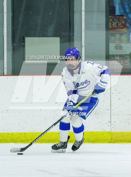 Thumbnail 3 in Wilton @ Darien photogallery.