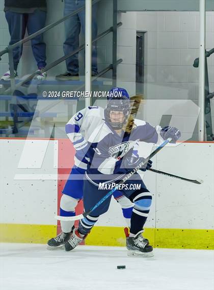 Thumbnail 3 in Wilton @ Darien photogallery.