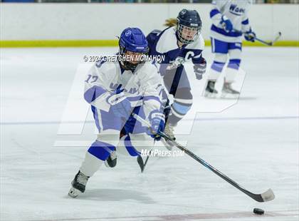 Thumbnail 2 in Wilton @ Darien photogallery.