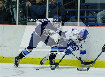 Thumbnail 2 in Wilton @ Darien photogallery.