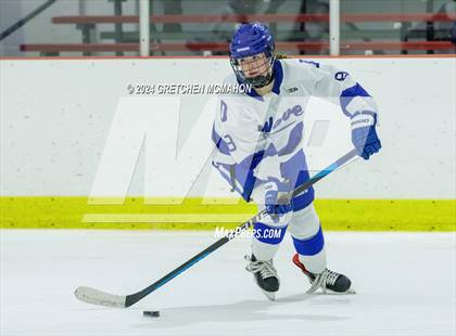 Thumbnail 1 in Wilton @ Darien photogallery.