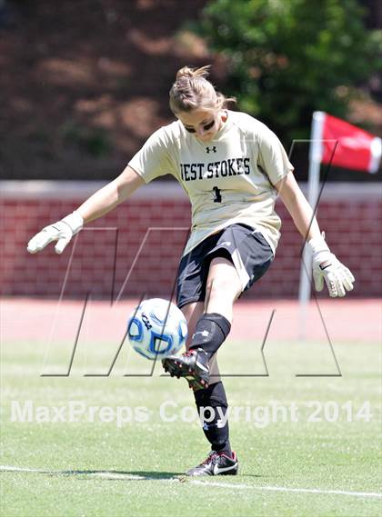 Thumbnail 3 in Washington vs. West Stokes (NCHSAA 2A Final) photogallery.