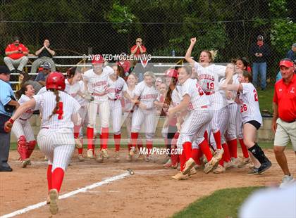 Thumbnail 2 in Farmington vs. Brookland (AAA 4A Semifinal) photogallery.
