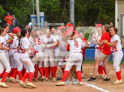 Thumbnail 3 in Farmington vs. Brookland (AAA 4A Semifinal) photogallery.