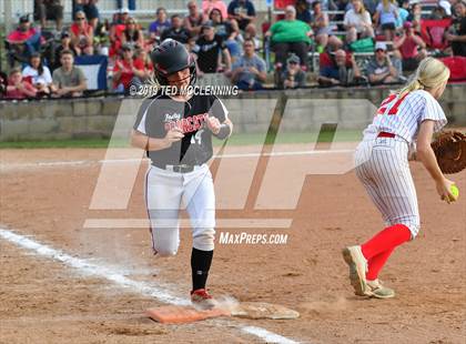 Thumbnail 3 in Farmington vs. Brookland (AAA 4A Semifinal) photogallery.