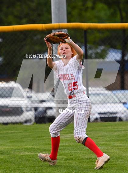 Thumbnail 2 in Farmington vs. Brookland (AAA 4A Semifinal) photogallery.