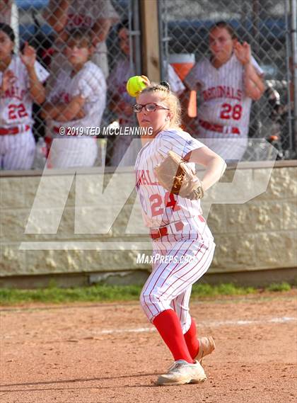 Thumbnail 2 in Farmington vs. Brookland (AAA 4A Semifinal) photogallery.
