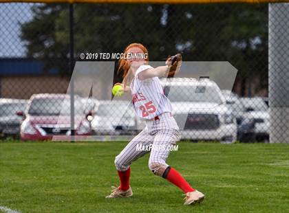 Thumbnail 2 in Farmington vs. Brookland (AAA 4A Semifinal) photogallery.