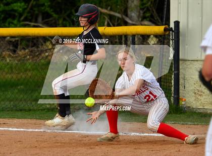 Thumbnail 1 in Farmington vs. Brookland (AAA 4A Semifinal) photogallery.