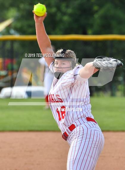 Thumbnail 2 in Farmington vs. Brookland (AAA 4A Semifinal) photogallery.