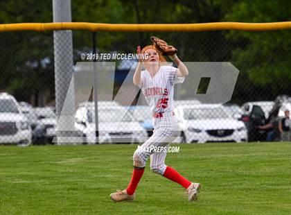Thumbnail 3 in Farmington vs. Brookland (AAA 4A Semifinal) photogallery.