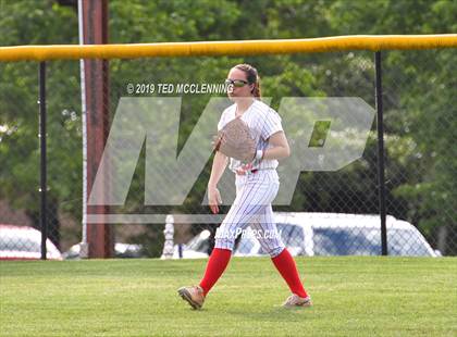 Thumbnail 2 in Farmington vs. Brookland (AAA 4A Semifinal) photogallery.