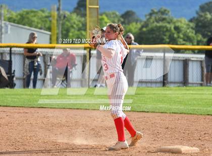 Thumbnail 3 in Farmington vs. Brookland (AAA 4A Semifinal) photogallery.