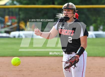 Thumbnail 1 in Farmington vs. Brookland (AAA 4A Semifinal) photogallery.