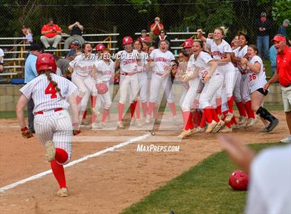 Thumbnail 1 in Farmington vs. Brookland (AAA 4A Semifinal) photogallery.