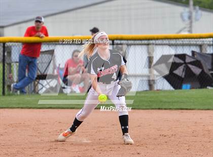 Thumbnail 3 in Farmington vs. Brookland (AAA 4A Semifinal) photogallery.