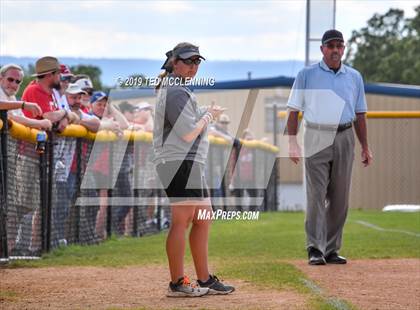 Thumbnail 2 in Farmington vs. Brookland (AAA 4A Semifinal) photogallery.