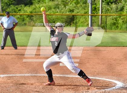 Thumbnail 3 in Farmington vs. Brookland (AAA 4A Semifinal) photogallery.