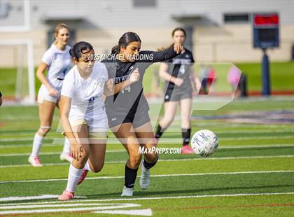Thumbnail 3 in Hudson vs Hamshire-Fannett (HJ United Soccer Tournament) photogallery.