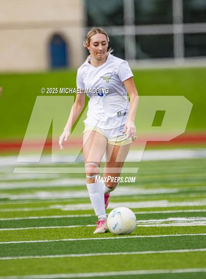 Thumbnail 3 in Hudson vs Hamshire-Fannett (HJ United Soccer Tournament) photogallery.