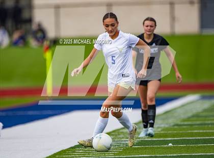Thumbnail 3 in Hudson vs Hamshire-Fannett (HJ United Soccer Tournament) photogallery.