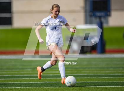 Thumbnail 2 in Hudson vs Hamshire-Fannett (HJ United Soccer Tournament) photogallery.
