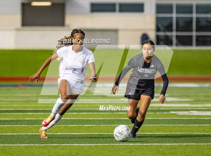 Thumbnail 2 in Hudson vs Hamshire-Fannett (HJ United Soccer Tournament) photogallery.