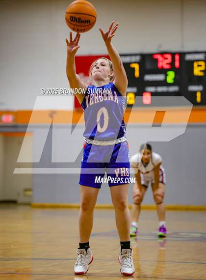 Thumbnail 1 in Maplesville vs Verbena (Chilton County Tournament Round 1) photogallery.